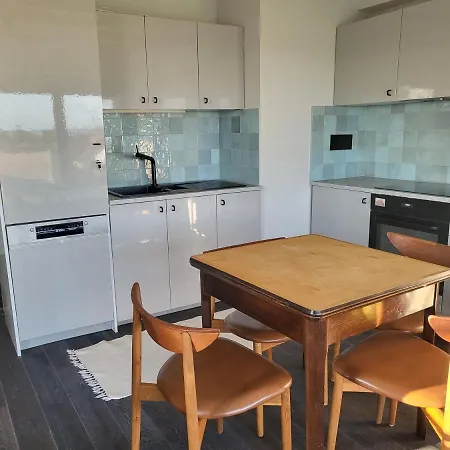 Bodza Haz Tatil Evi Gyenesdiás